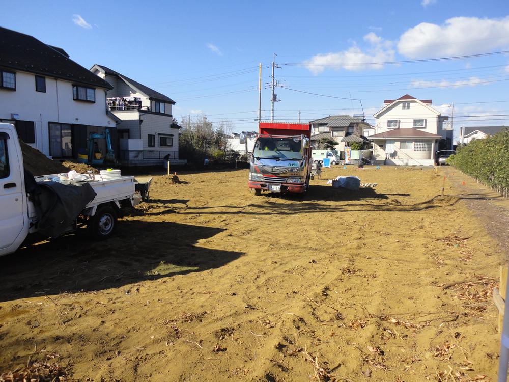 Local land photo. Local (12 May 2013) Shooting