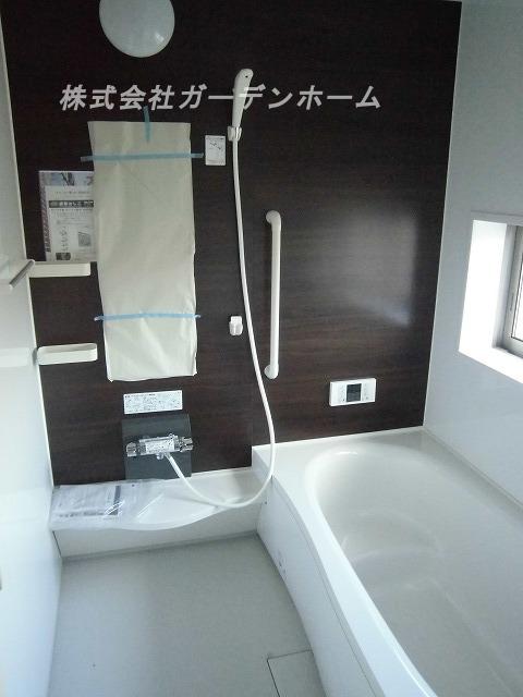 Bathroom. Room (August 2013) Shooting