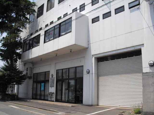 Other. 470m until the hot water of the clothes (Other)