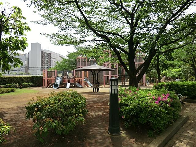 park. Kawaguchi until Nishikoen 470m