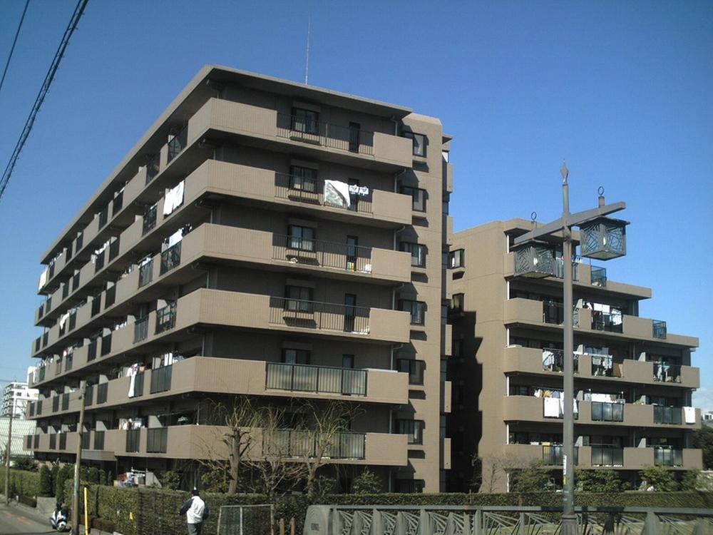 Local appearance photo