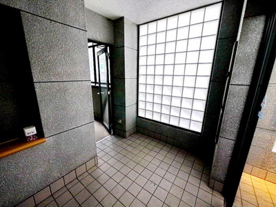 Other. Until the other (Other) 10m