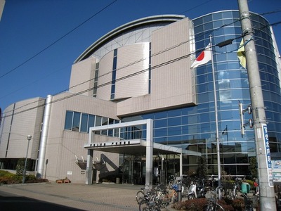 library. Totsuka 540m until the library (library)