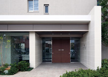 You get the "south Hatogaya" station from Exit 1 to Rotary. To back the Exit 1 and Super Greens station, Boulevard that looks to the right ・ Although from the national highway 122 Route one left (east) was entered on the side of the road it has run almost parallel to the 122 National Highway, And south this road. 5 minutes walk and seemed to come shabu-shabu chain store "Kiso Road" across the street is the same property. Arriving by car, So we have prepared parking, Please contact local building in the information Salon Staff. "We have two types public buildings in the model room in the current, Consider dwelling unit is also all houses can preview. Smile and wealth of knowledge boasts of sales staff, We look forward to seeing you. "