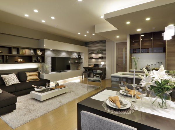 Living as seen from the balcony side ・ dining