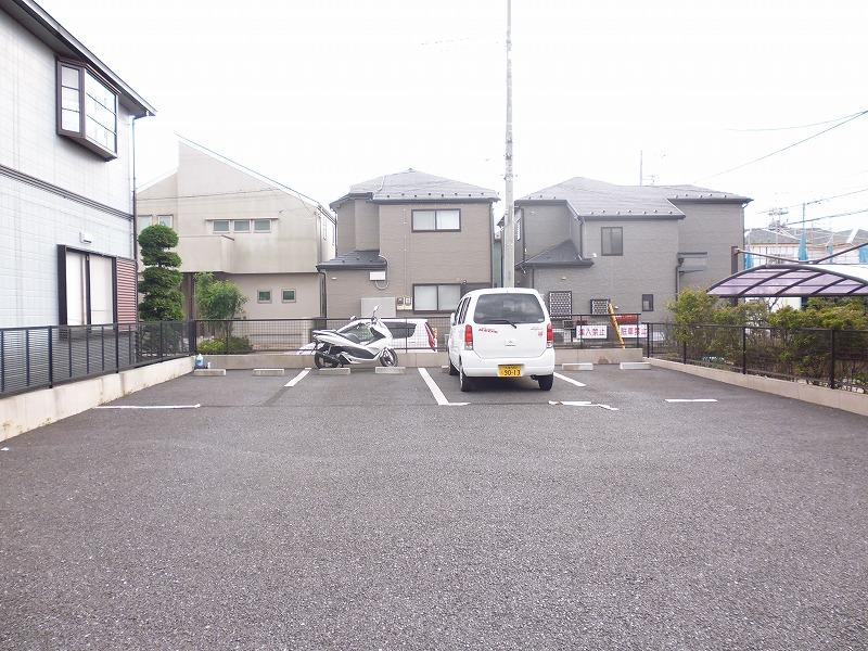 Local land photo. Local (10 May 2013) Shooting