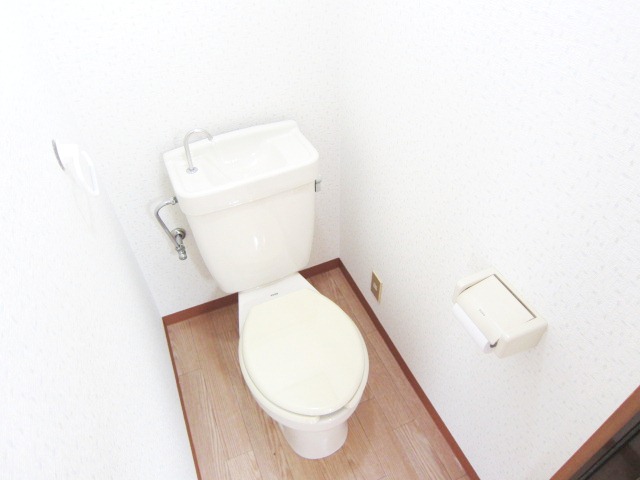 Toilet. Yes outlet, Warm water washing toilet seat installation Allowed
