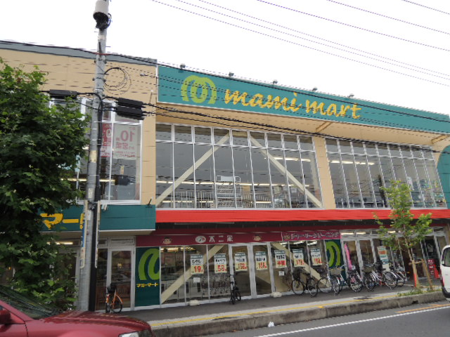 Supermarket. Mamimato Kawaguchi lawn store up to (super) 240m