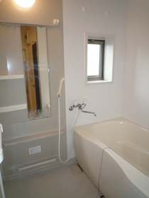 Bath. Additional heating with