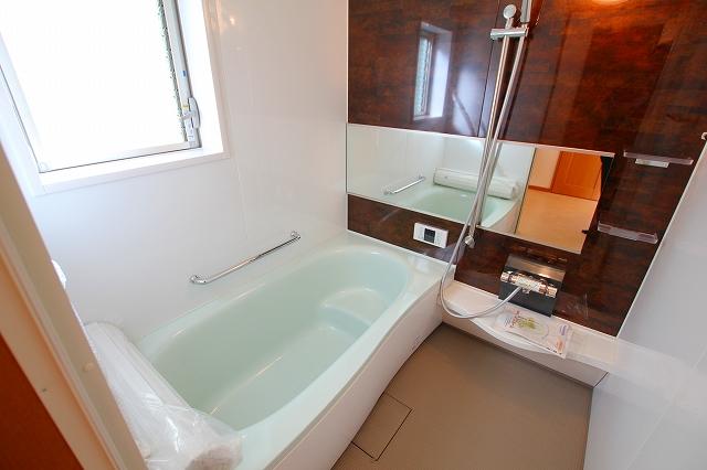 Building plan example (introspection photo). System bus Example of construction