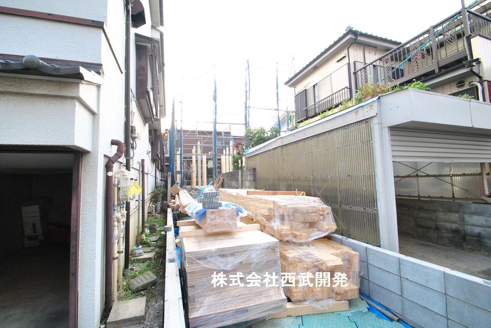 Parking lot. Local (August 2013) Shooting