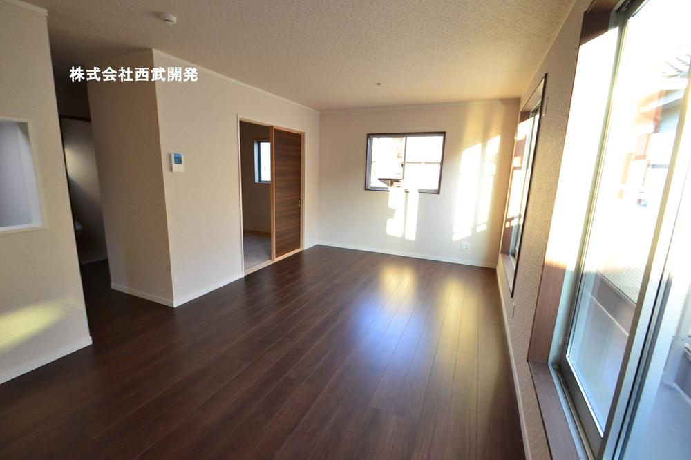 Living. Indoor (10 May 2013) Shooting