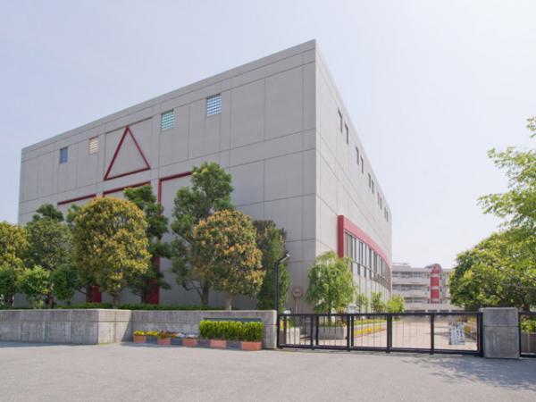 Primary school. Elementary school to 320m Kawaguchi Municipal Totsuka Ayase elementary school