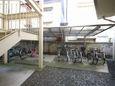 Other. 10m to Nishikawaguchi (Other)