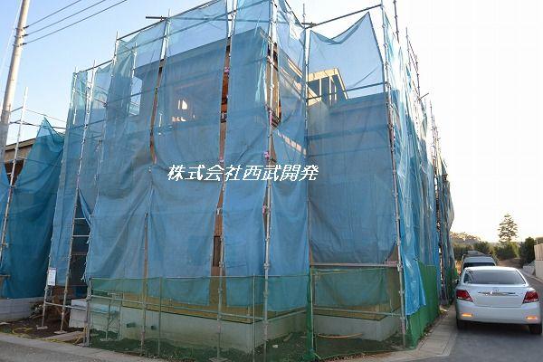 Local appearance photo. Local (12 May 2013) Shooting A Building