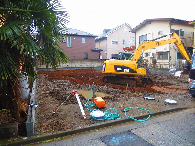 Local appearance photo. Local (12 May 2013) Shooting