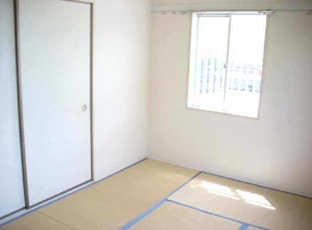 Receipt. Separate reference is a picture