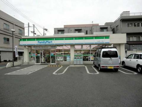 Convenience store. FamilyMart Kawaguchi Saiwaicho-chome store up (convenience store) 276m