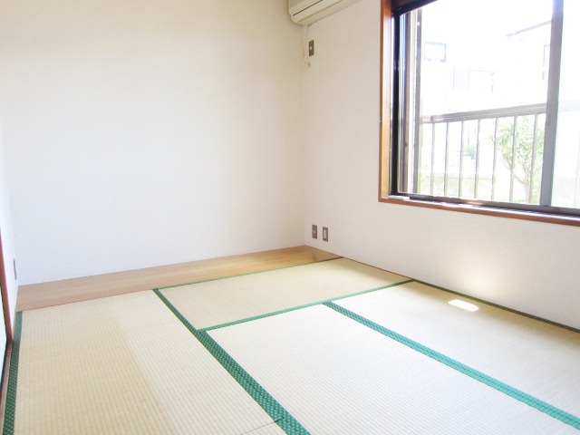 Living and room. Japanese-style room 6 Pledge of calm space