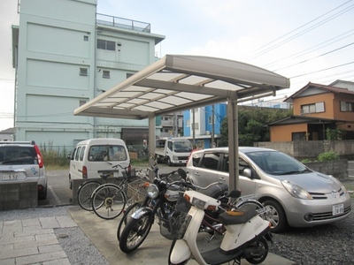 Other common areas. Bicycle storage motorcycles negotiable