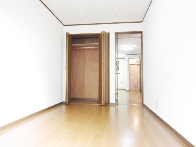 Living and room. Day is also good. 