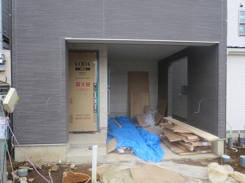 Parking lot. Local (12 May 2013) Shooting