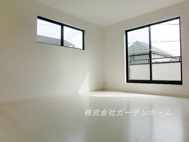 Non-living room.  ■ Drenched light of the sun and Sansan, Bright Western-style ■ 