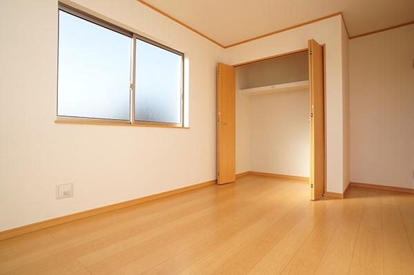 Non-living room. Indoor (11 May 2013) Shooting 1 Building