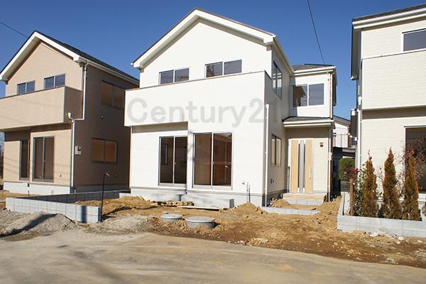 Local appearance photo. Local (11 May 2013) Shooting Building 2