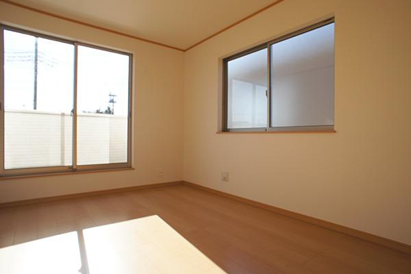 Non-living room. Indoor (12 May 2013) Shooting Building 2