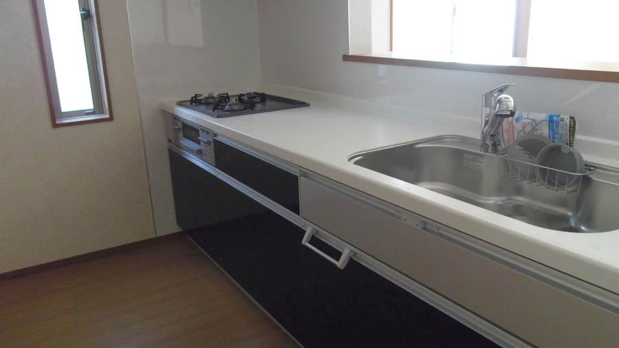 Kitchen. anytime, anywhere. To have received your contact can guide you ready within 30 minutes, We are ready at all times