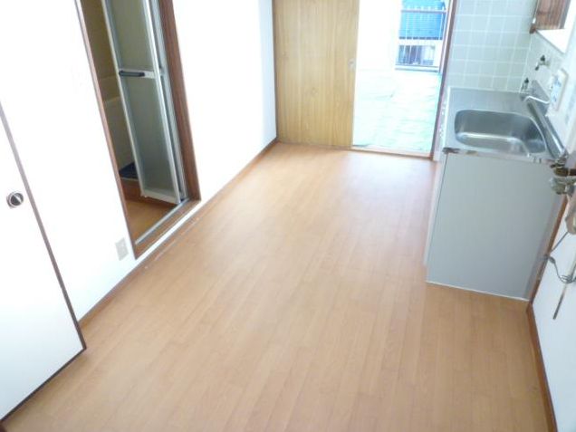 Kitchen. Separate reference is a picture