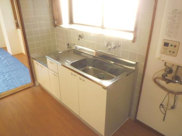 Kitchen. Separate reference is a picture