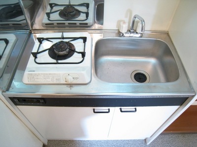 Kitchen. 1-burner stove kitchen You can use compact and functionally