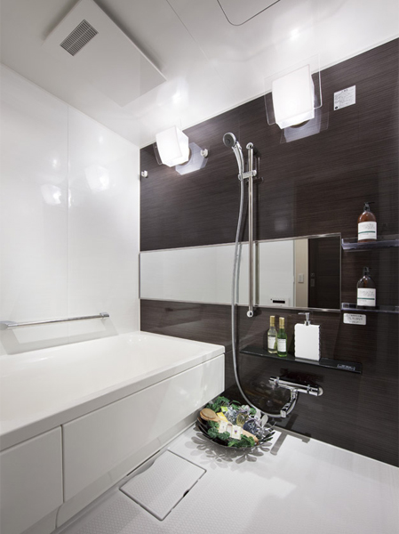 Bathing-wash room.  [Bathroom] 24-hour ventilation function with bathroom ventilation dryer Ya, Slip, Bathroom was employed as easy to dry wave diamond pattern floor. (Model Room D type ・ Model room plan ※ Some including paid option)