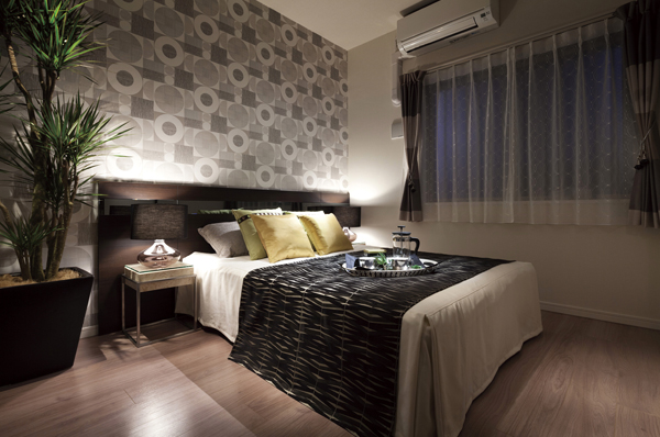 Building structure. Full of sense of quality, Spacious relaxing master bedroom of a private space