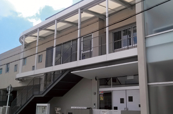 Building structure. "South Hatogaya nursery" (about 730m ・ A 10-minute walk) ※ Walk 9 minutes speaking to (within about 690m), "Kawaguchi Asoka kindergarten", "Bambi Nursery", "Strawberry Minami nursery school.", "Rhythm childish sha", "Asahi north nursery"