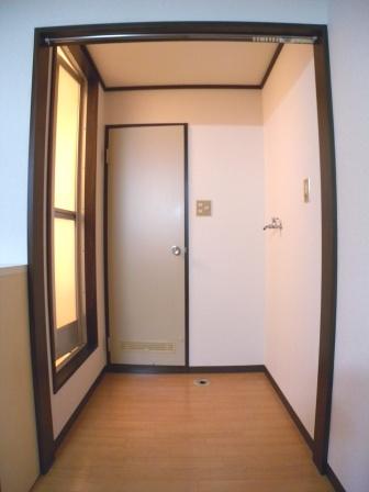 Washroom. Dressing room