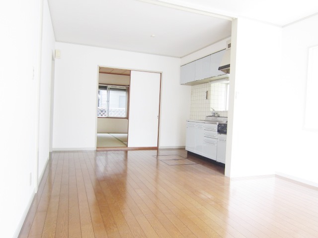 Living and room. How in the new house of the two of you.