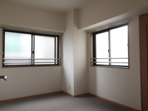 Other room space. Western-style (about 6.1 tatami mats)