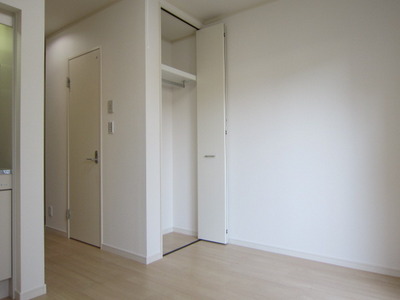 Receipt. Clothes also is likely to Shimae lot