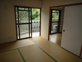 Living and room. Japanese-style room 6 quires
