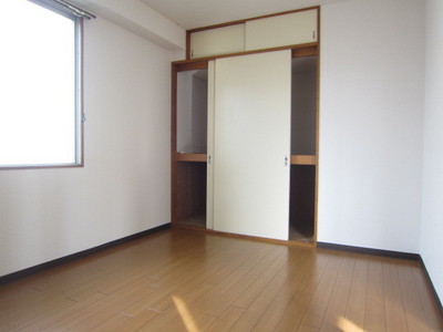 Living and room. Rooms are housed there