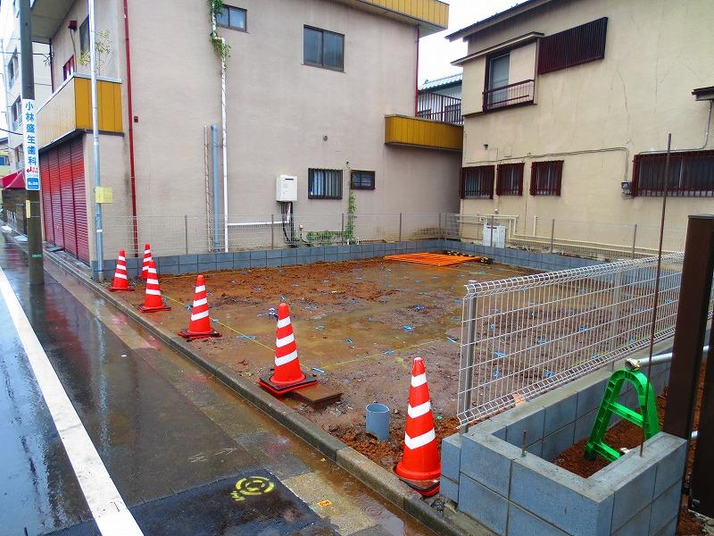 Local appearance photo. Local (10 May 2013) Shooting