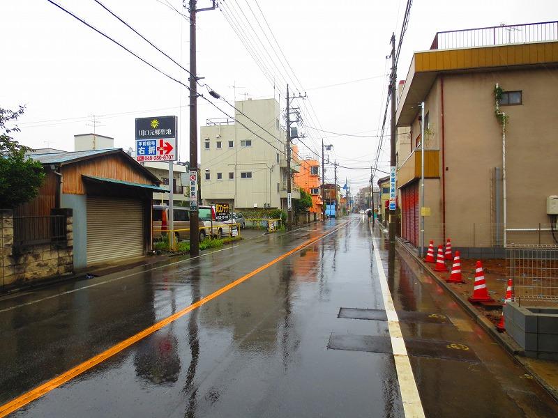 Local appearance photo. Local (10 May 2013) Shooting