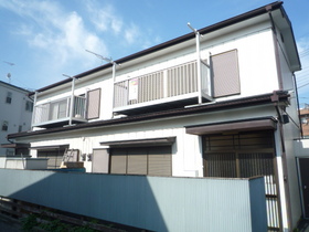 Building appearance. Terraced House