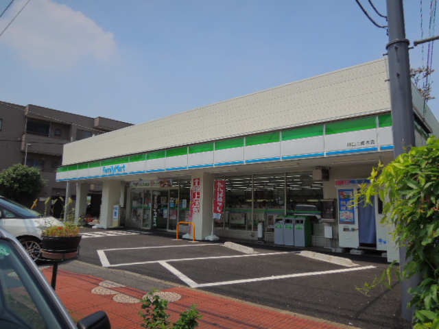 Convenience store. FamilyMart Kamiaoki 1-chome to (convenience store) 178m