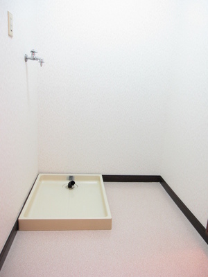 Washroom. It is easy to live and there is a dressing room space