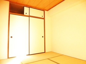 Living and room. Japanese-style room (large storage with upper closet)