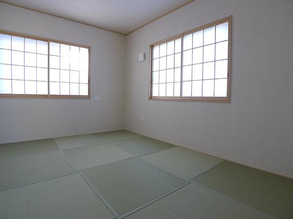 Non-living room. 4 Building